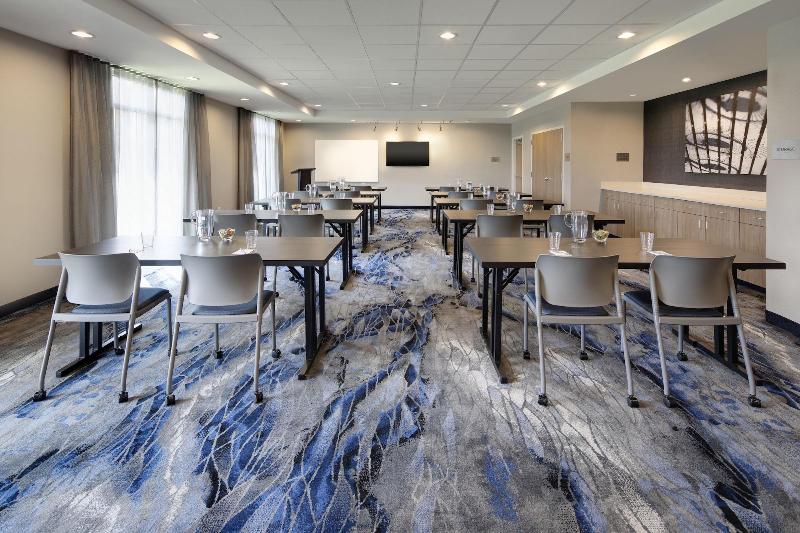 ホテル Fairfield Inn & Suites By Marriott Tampa Wesley Chapel