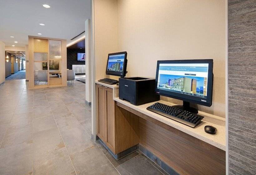 ホテル Fairfield Inn & Suites By Marriott Tampa Wesley Chapel