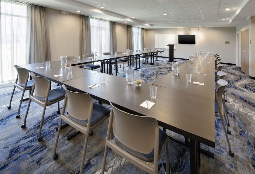 ホテル Fairfield Inn & Suites By Marriott Tampa Wesley Chapel