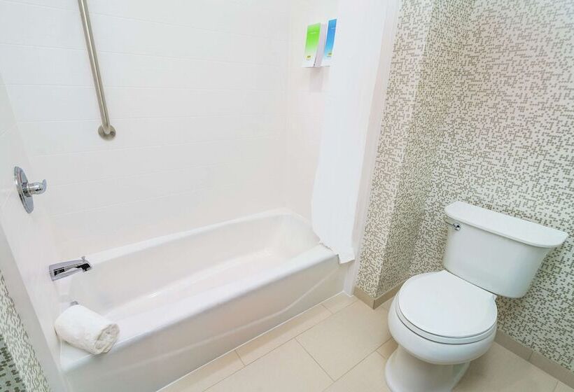 هتل Home2 Suites By Hilton San Antonio At The Rim