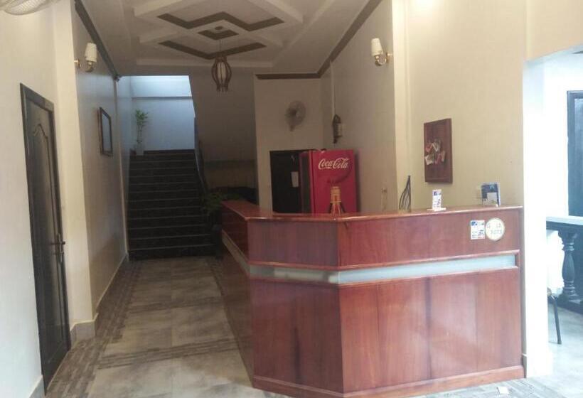 فندق Sok San Villa