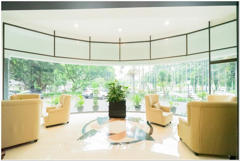 호텔 The Sunerra Bandung City Centre