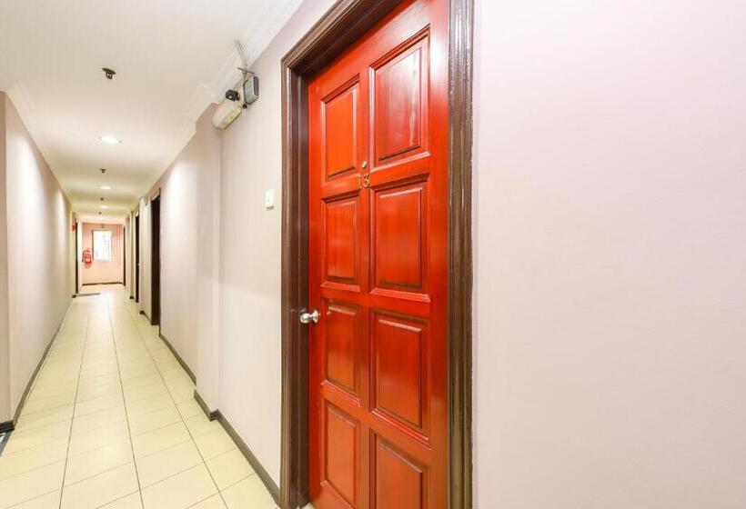 Oyo 472 Comfort Hotel 1