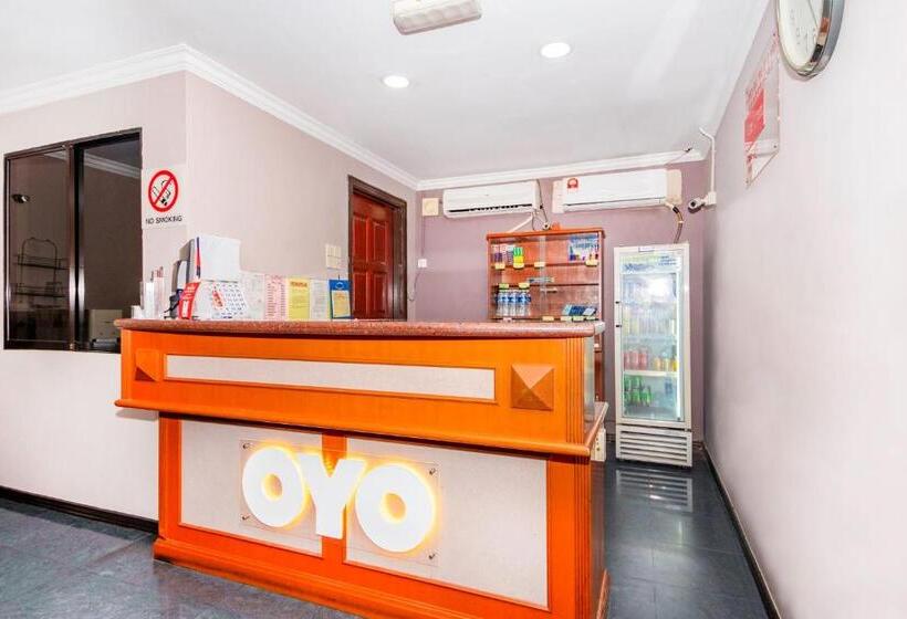 Oyo 472 Comfort Hotel 1