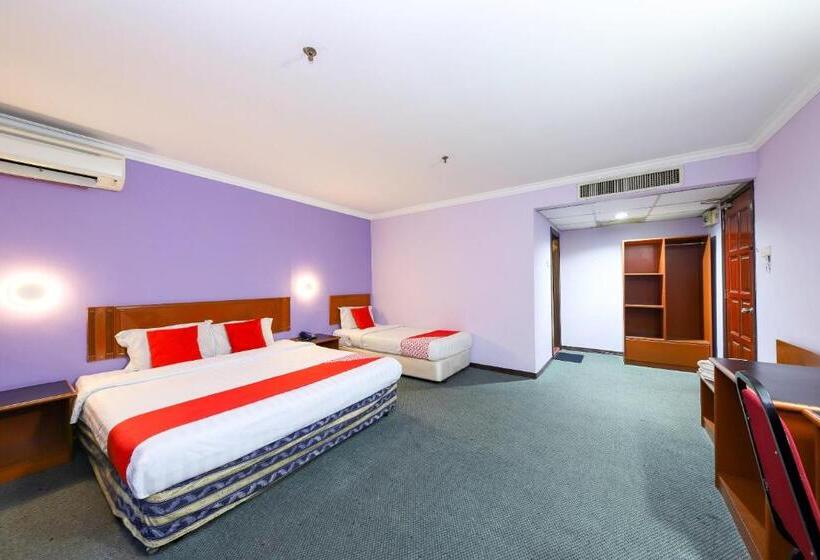 Oyo 472 Comfort Hotel 1