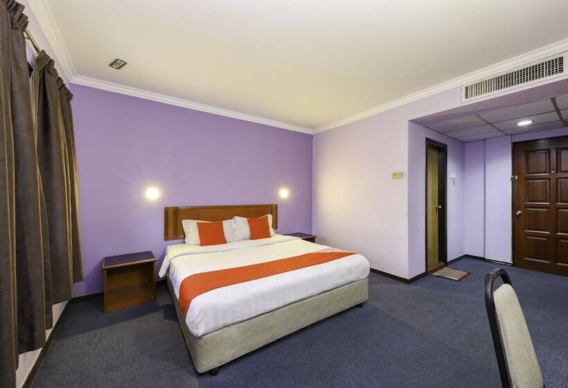 Oyo 472 Comfort Hotel 1