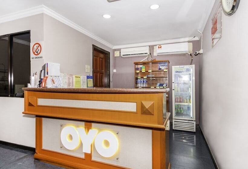 Oyo 472 Comfort Hotel 1