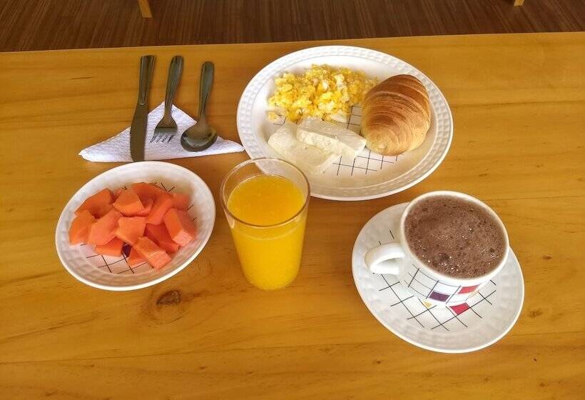 پانسیون Hostal Don Jose