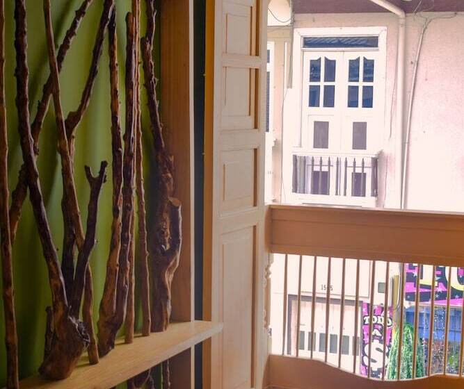 פנסיון Hostal Don Jose