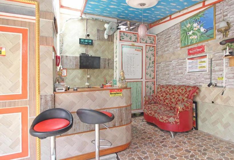 膳宿费 Reddoorz Near Mall Ambarukmo Yogyakarta