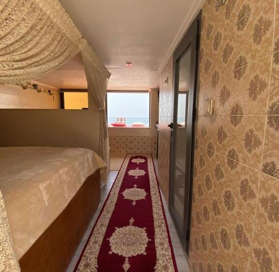 بنسيون Single Fin Beach House