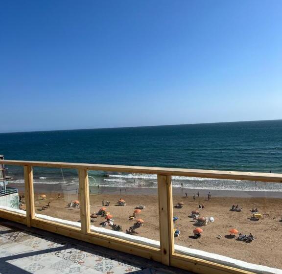 بنسيون Single Fin Beach House