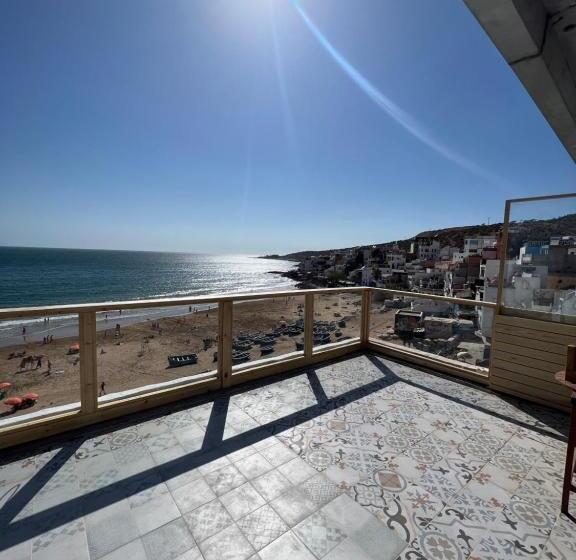 پانسیون Single Fin Beach House