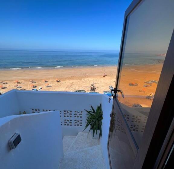 بنسيون Single Fin Beach House