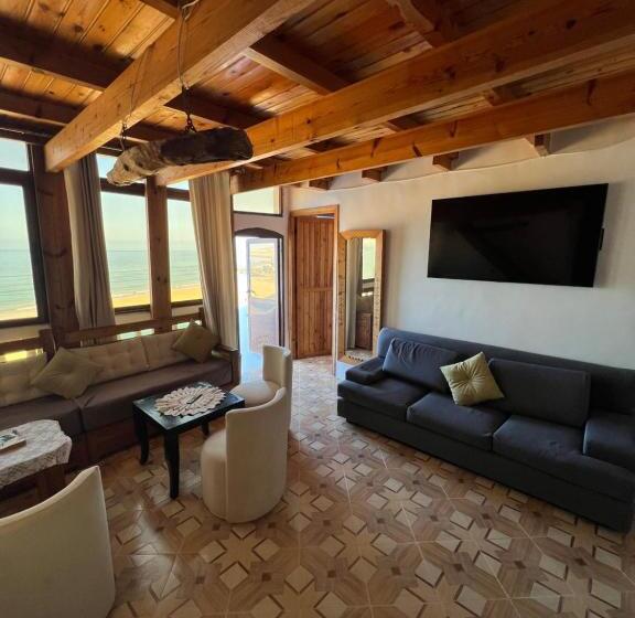 بنسيون Single Fin Beach House