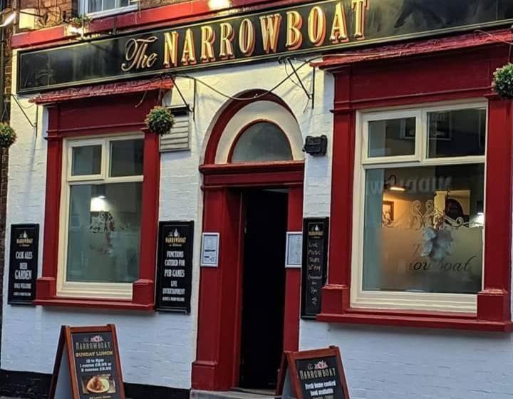 פנסיון Narrowboat Inn