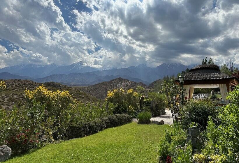 Курорт El Carmelo Mountain Lodge