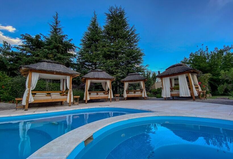 Курорт El Carmelo Mountain Lodge