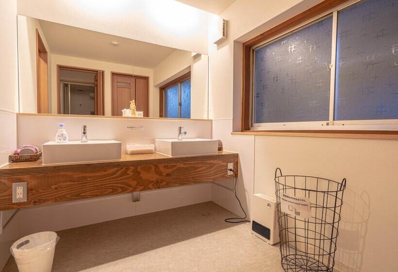 הוסטל 4s Stay Awaikeda Ekimae