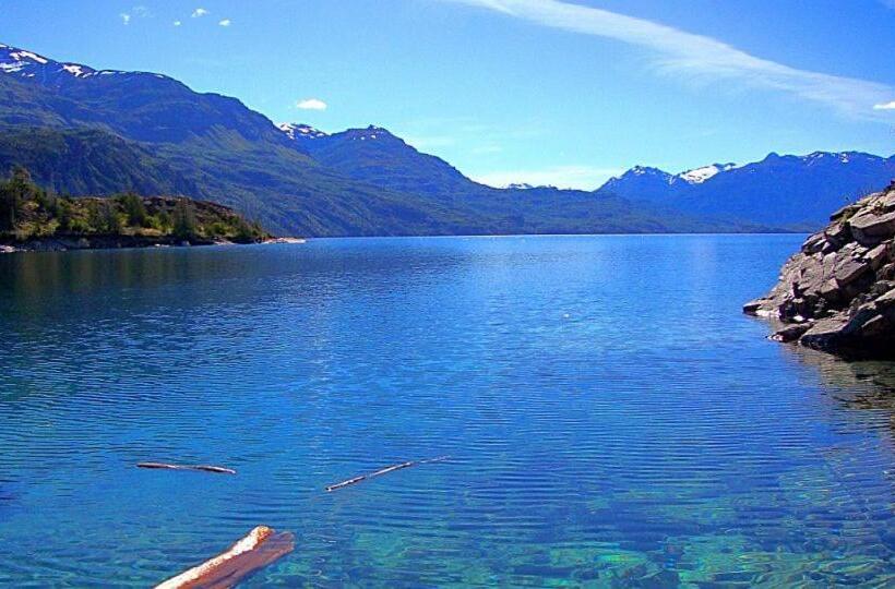 فندق صغير Hostería La Portada