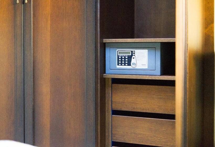 ベッドアンドブレックファースト Le Corti  Dimora Storica