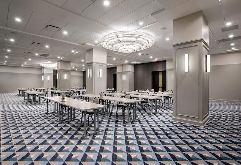 Cyrus Hotel, Topeka, A Tribute Portfolio