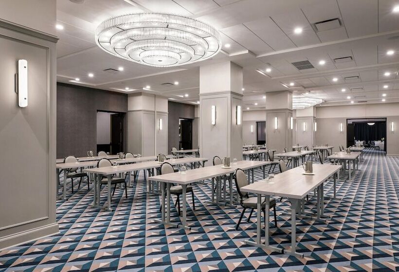 Cyrus Hotel, Topeka, A Tribute Portfolio