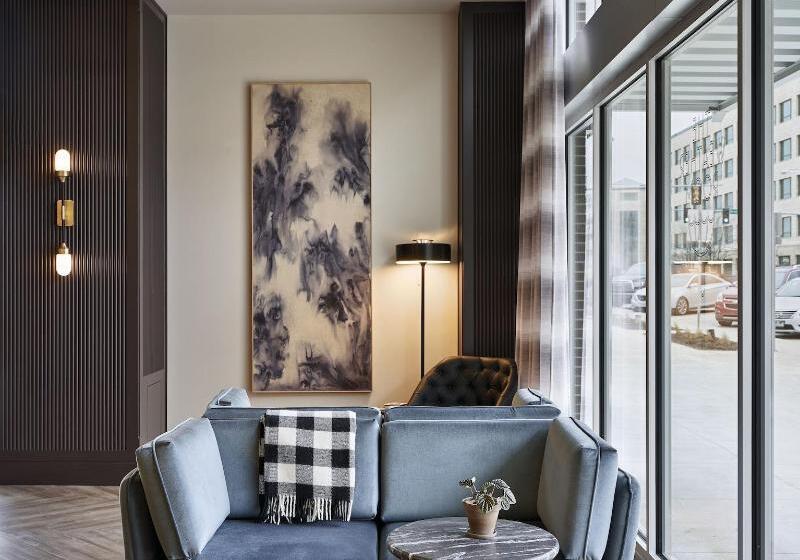 Cyrus Hotel, Topeka, A Tribute Portfolio