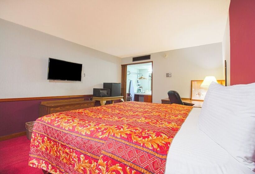 فندق Hometown Inn