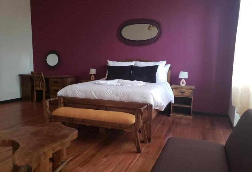 هتل Loki Boutique La Paz