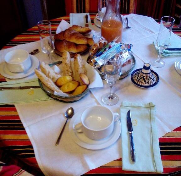 בית מלון כפרי Marie Claire La Grillade