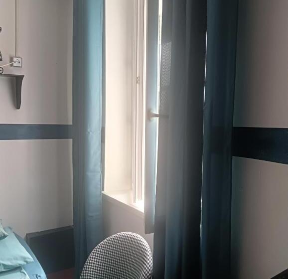 בית מלון כפרי Marie Claire La Grillade