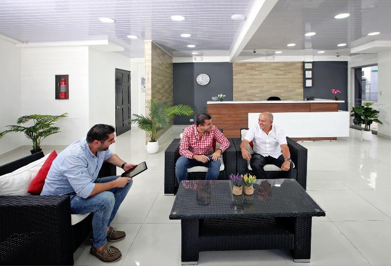 ホテル Milán Costa Rica