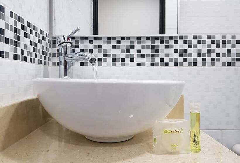 ホテル Milán Costa Rica