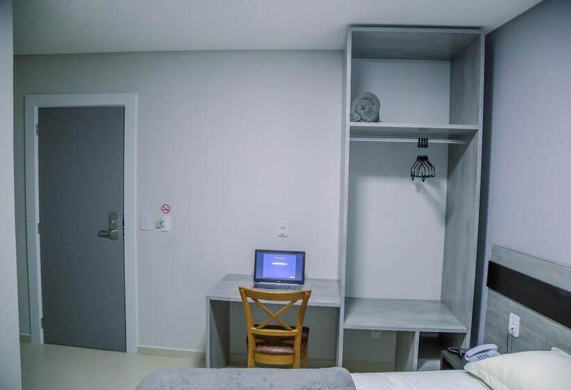 בית מלון כפרי Prime Executive