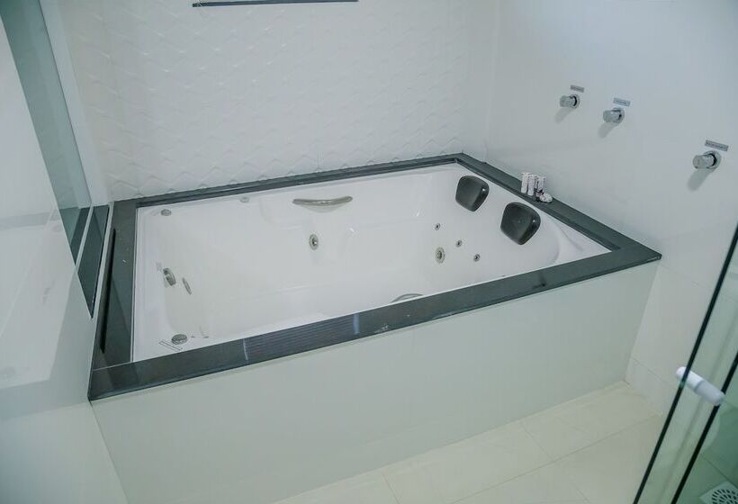 호텔 Prime Executive