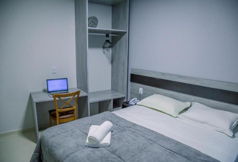 בית מלון כפרי Prime Executive