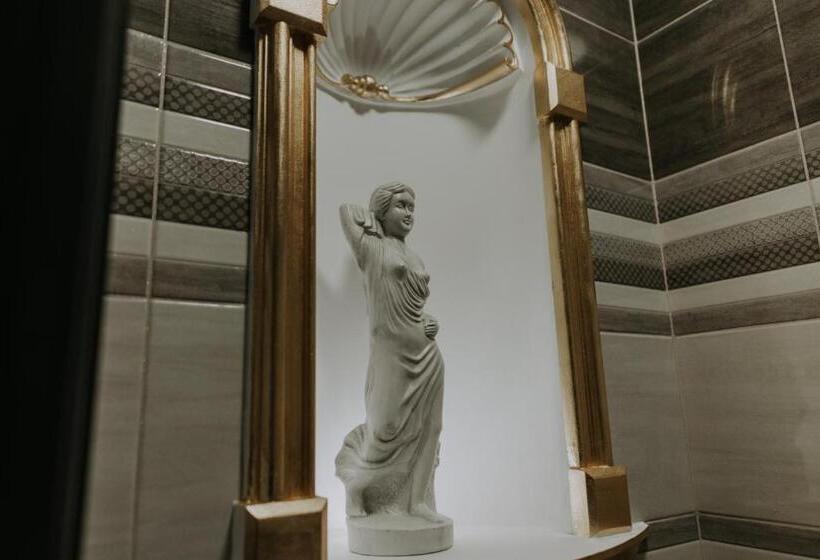 Отель Regal Beius