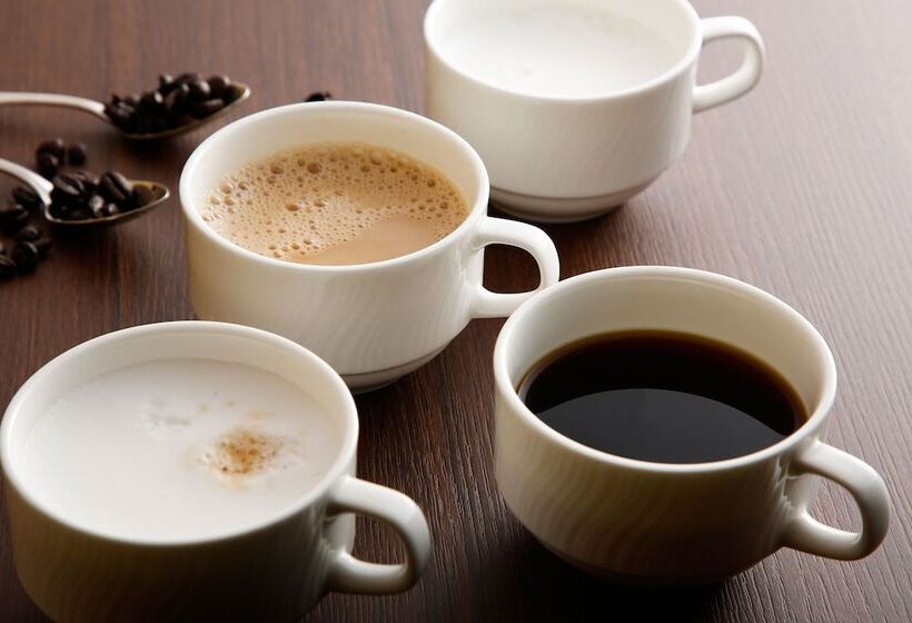 فندق The Shiroyama Terrace Tsuyama Villa