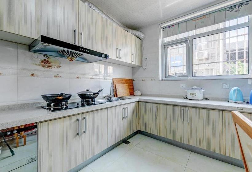 פנסיון Zhanjia Guesthouse