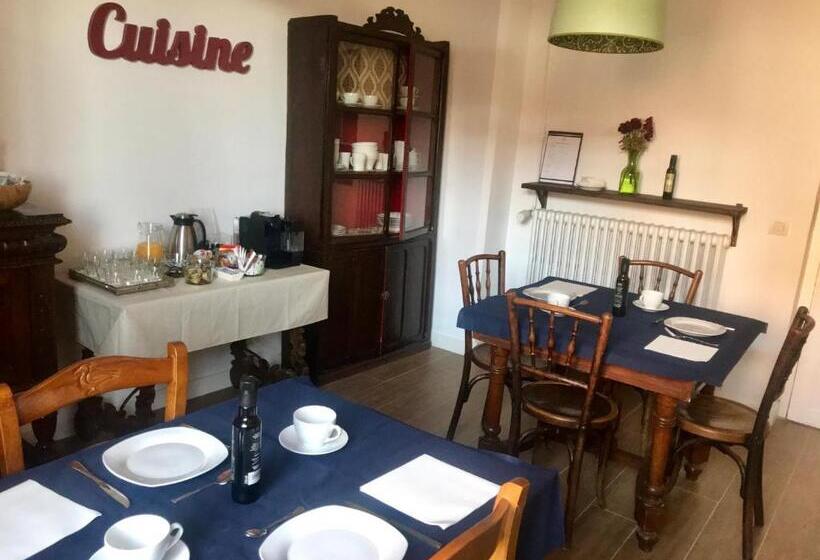 مبيت وإفطار Casa Rural El Ralenco