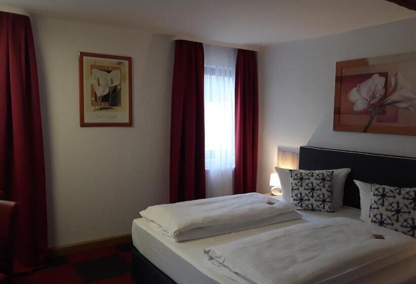 ベッドアンドブレックファースト Luca