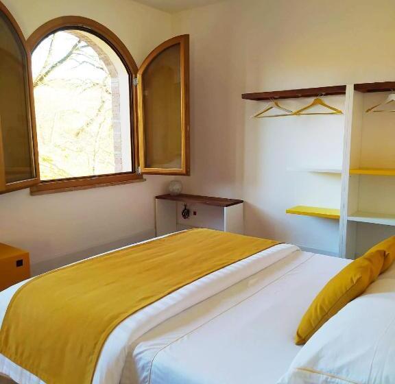 Bed and Breakfast Miataland