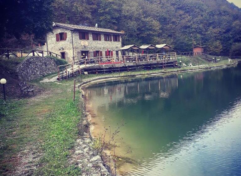 צימר Taverna Del Dolmen