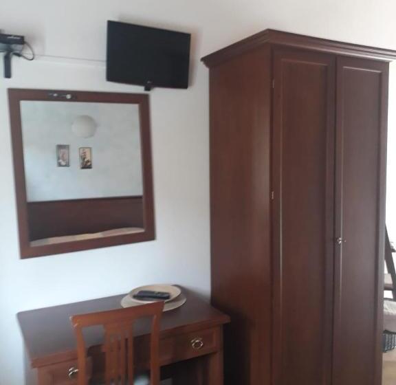 צימר Taverna Del Dolmen