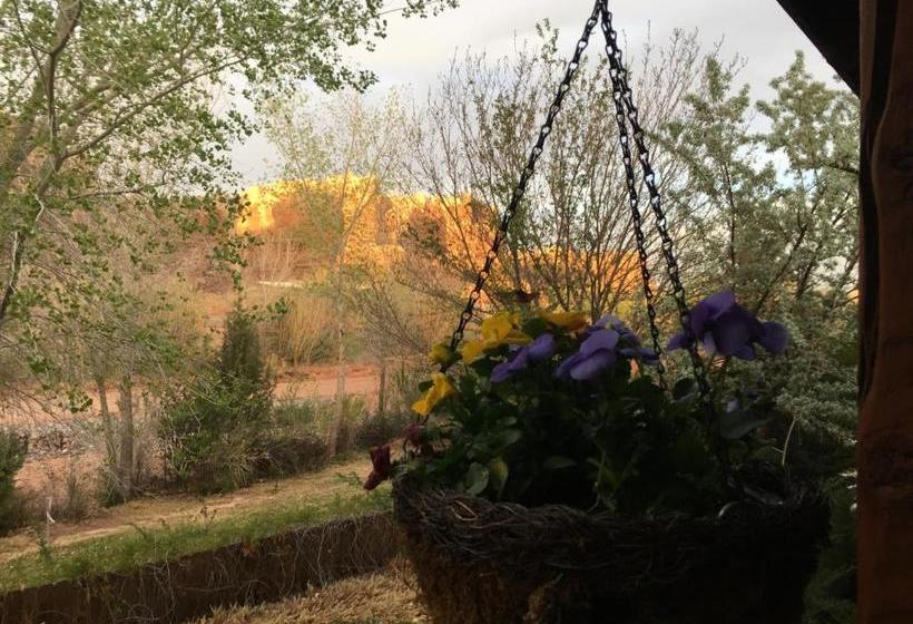 Canyon Wren Bed And Breakfast