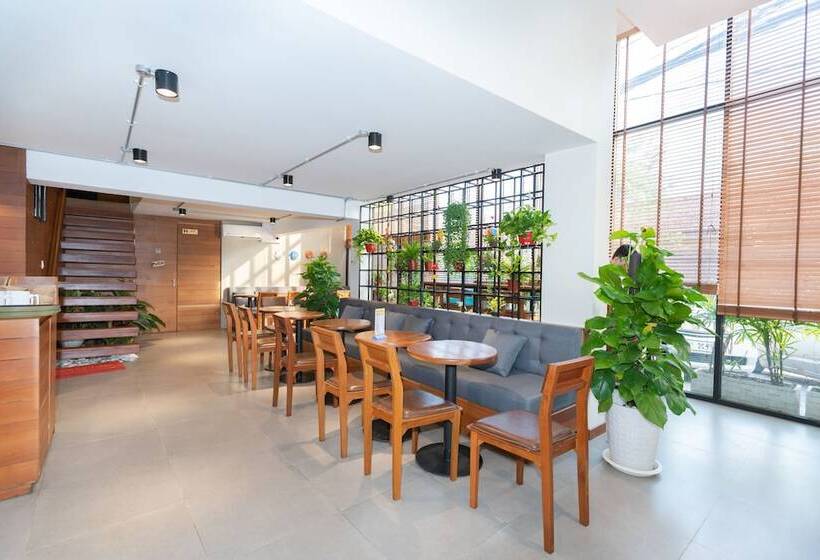 בית מלון כפרי 7 Days Premium