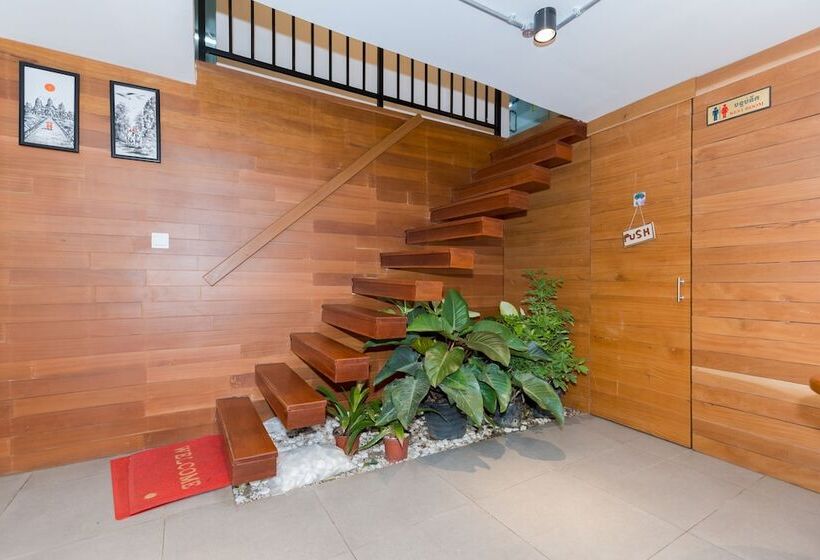 בית מלון כפרי 7 Days Premium