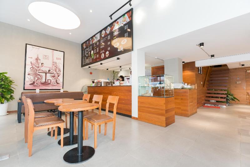 בית מלון כפרי 7 Days Premium