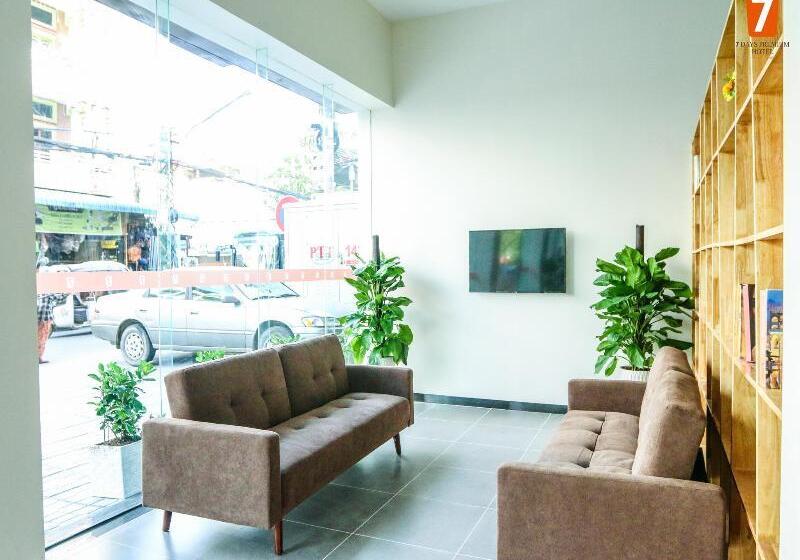 בית מלון כפרי 7 Days Premium